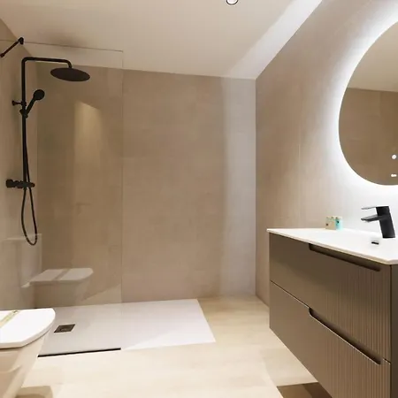 Bravissimo Centre, Modern 2-Bedroom Apartment Gérone Extérieur photo